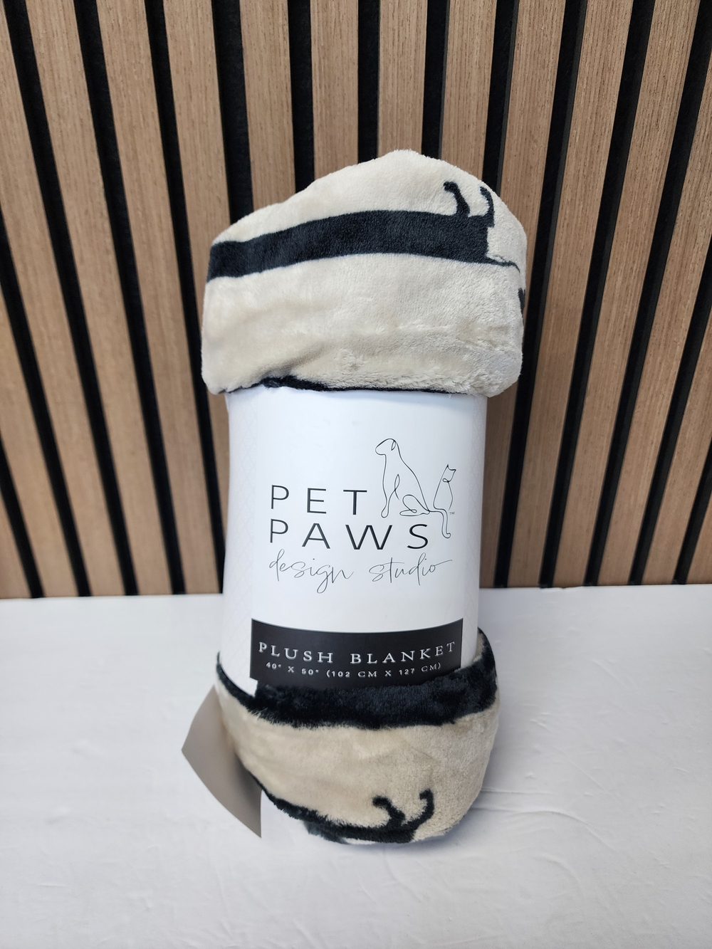 Dachshund Plush Pet Throw 40” x 50” Blanket By Pet Paws NEW